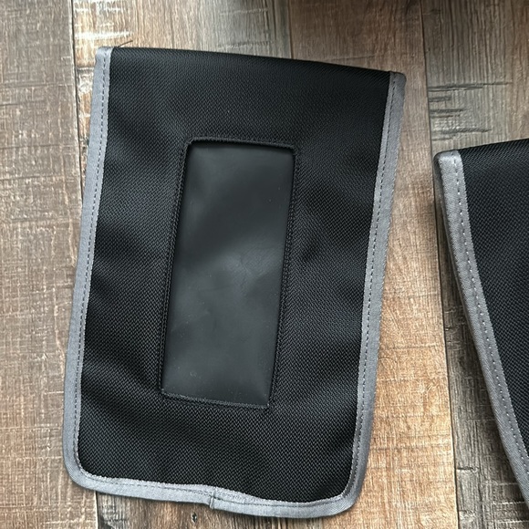 Go GaGa The Slide Diaper Bag & Accessories - Picture 5 of 14